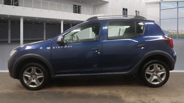 Used Dacia Sandero Stepway 2018 for sale - 76199840: Photo 10
