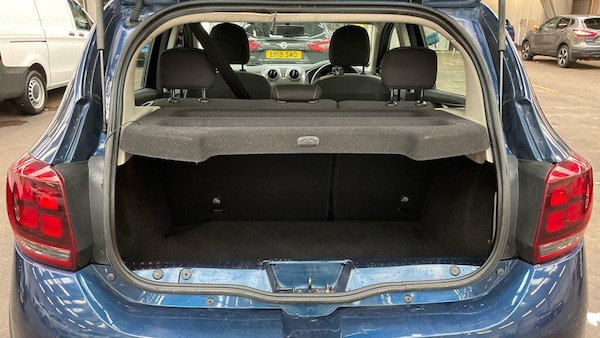 Used Dacia Sandero Stepway 2018 for sale - 76199840: Photo 11