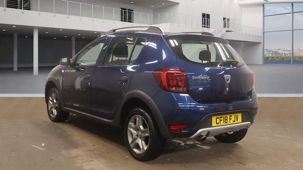 Used Dacia Sandero Stepway 2018 for sale - 76199840: Photo 6