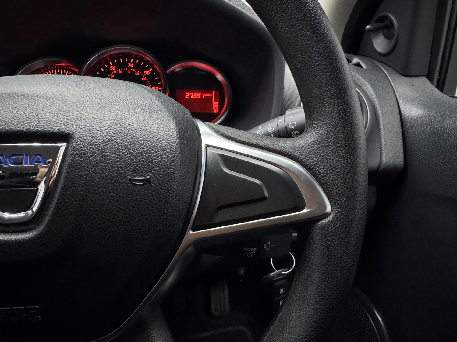 Used Dacia Sandero Stepway 2018 for sale - 76199840: Photo 8