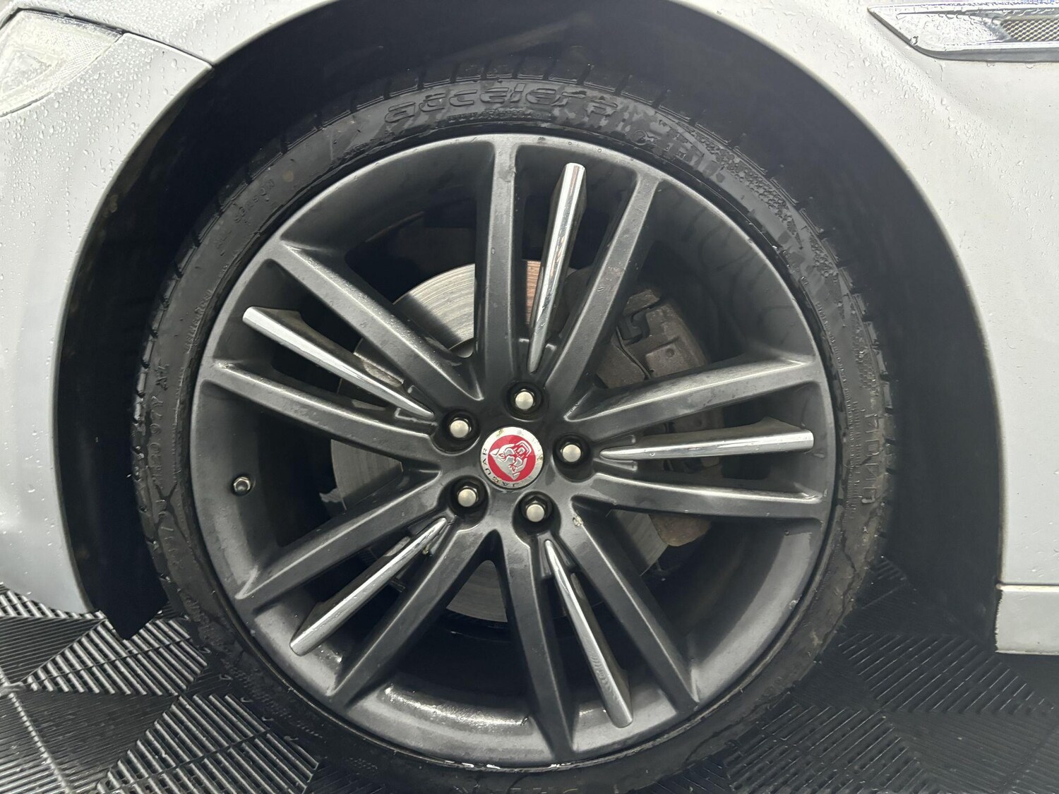 Used Jaguar XJ for sale - 78058885: Photo 42