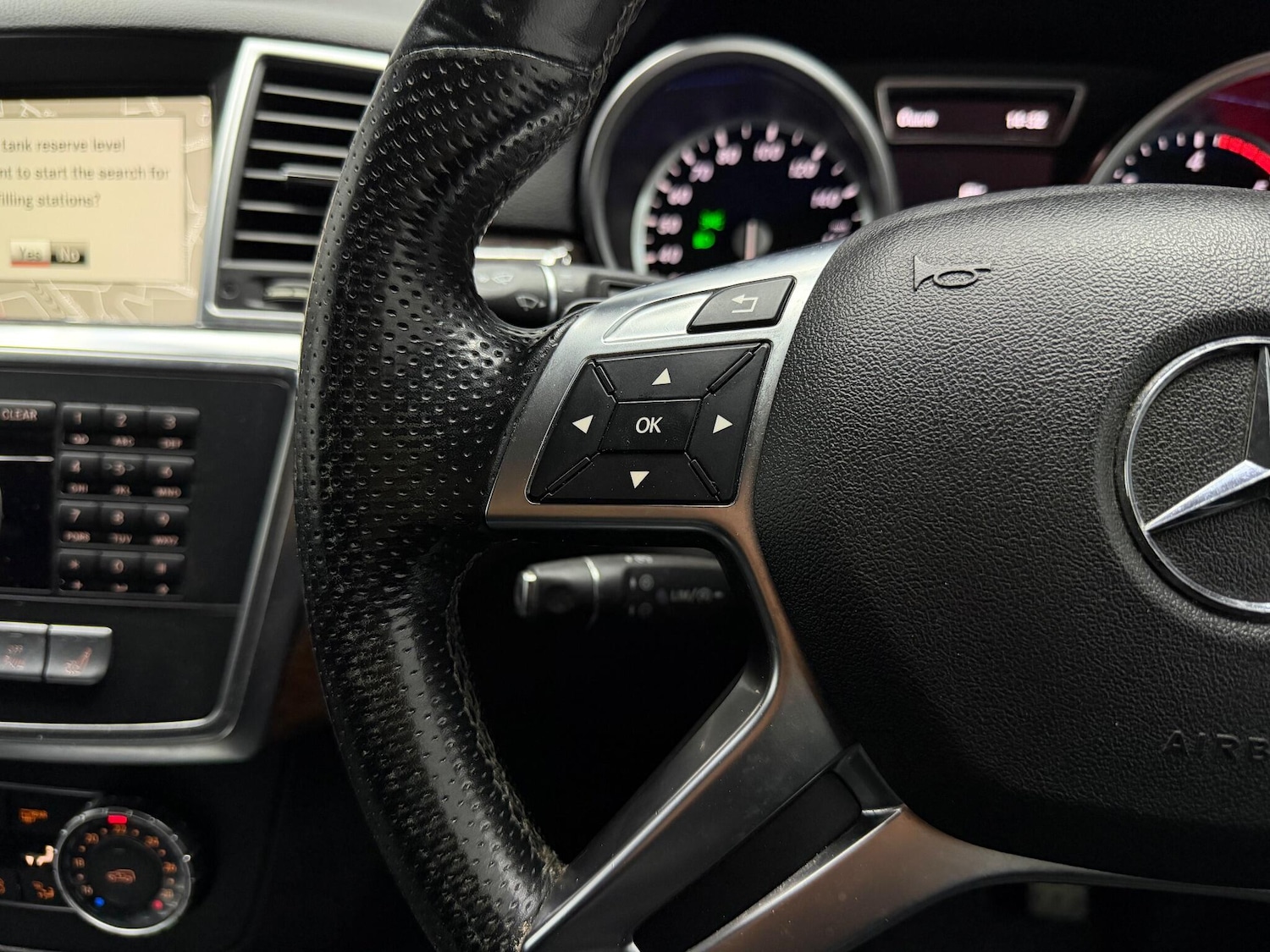 Used Mercedes-Benz M Class 2014 for sale - 78058467: Photo 8