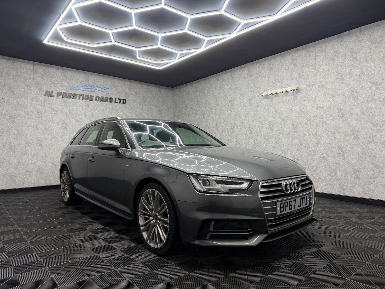 Used Audi A4 Avant for sale - 77784550: Photo 3