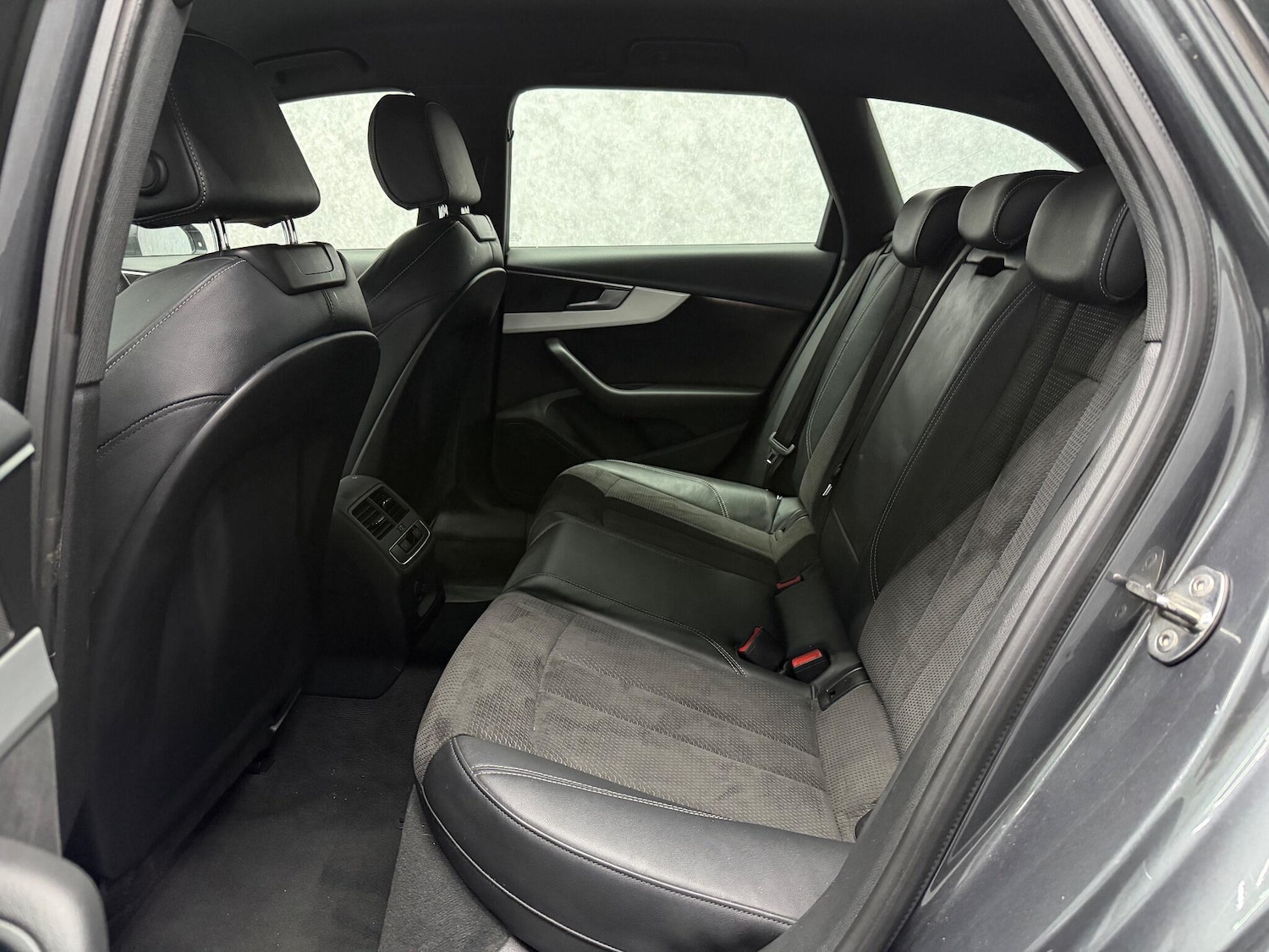 Used Audi A4 Avant for sale - 77784550: Photo 9