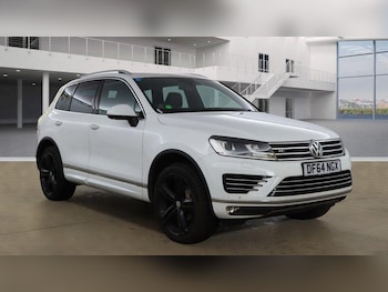 Used Volkswagen Touareg 2015 for sale - 75564009: Photo