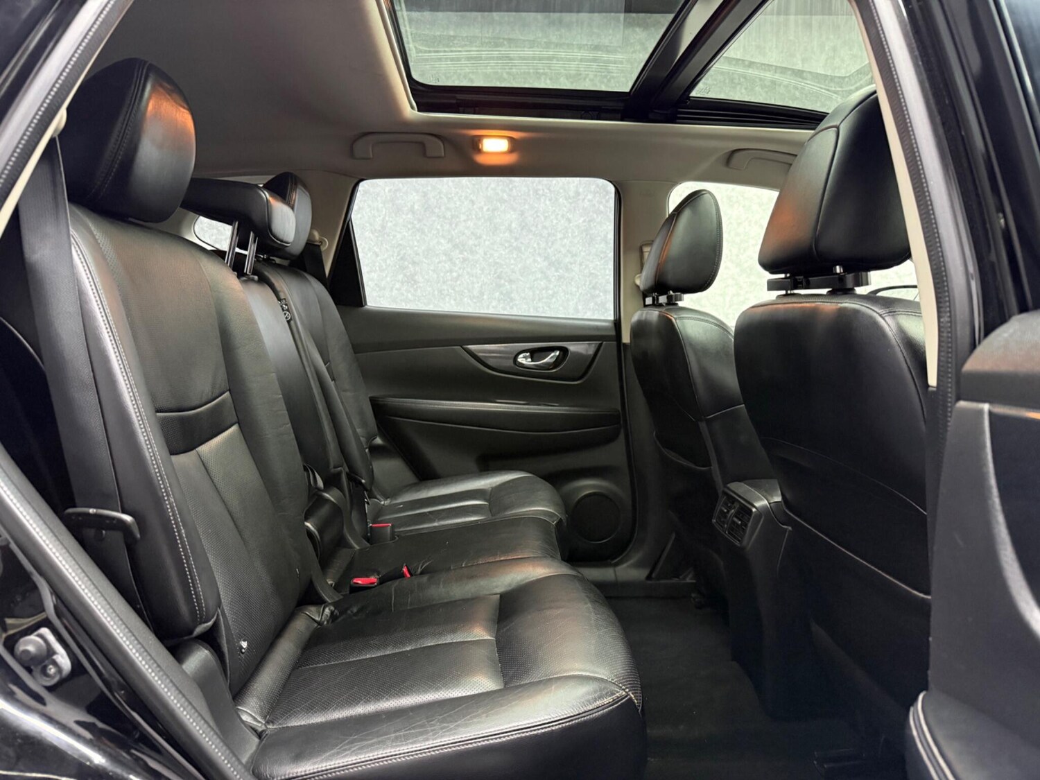 Used Nissan X-Trail for sale - 78057545: Photo 14