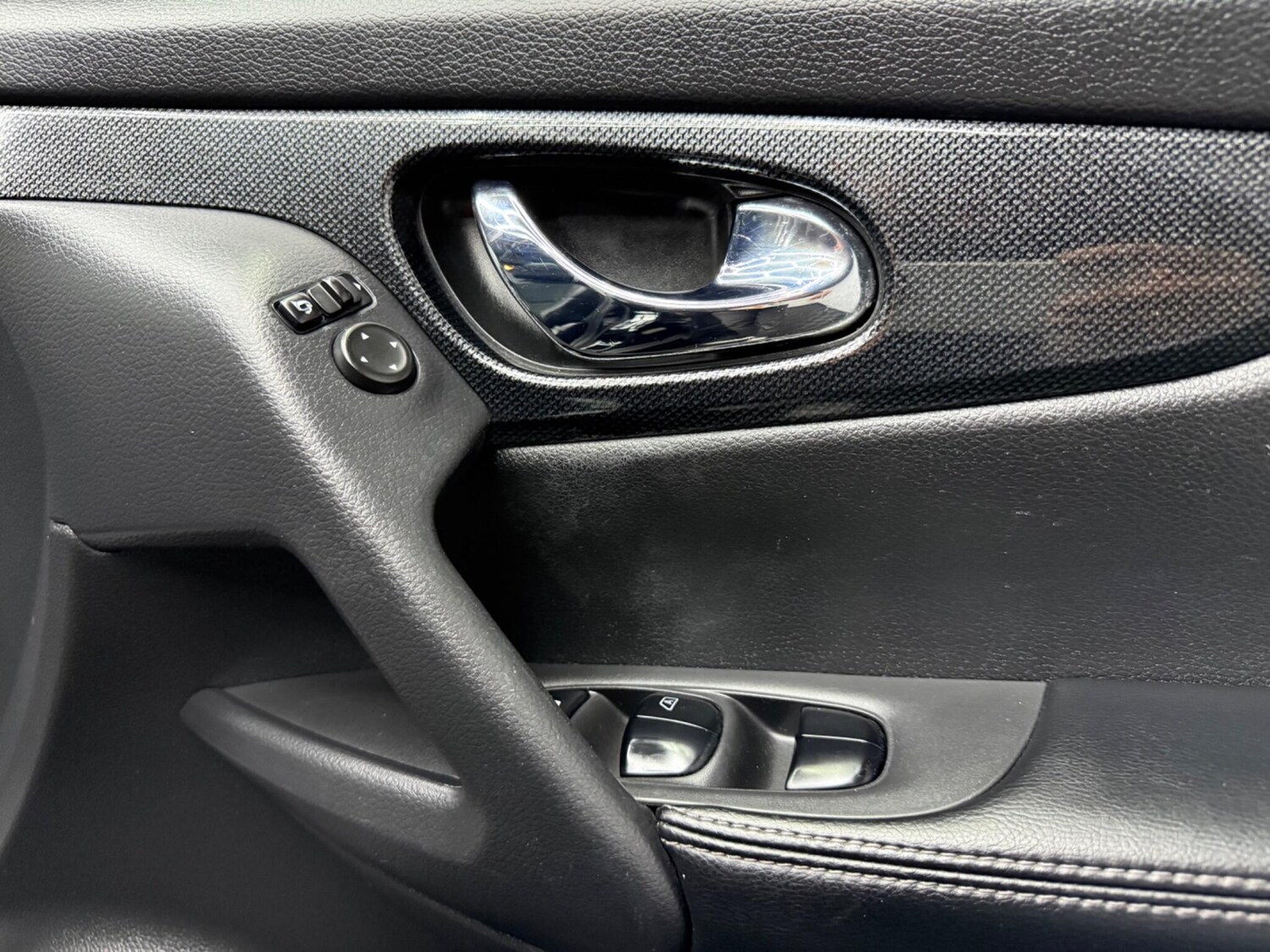 Used Nissan X-Trail for sale - 78057545: Photo 18