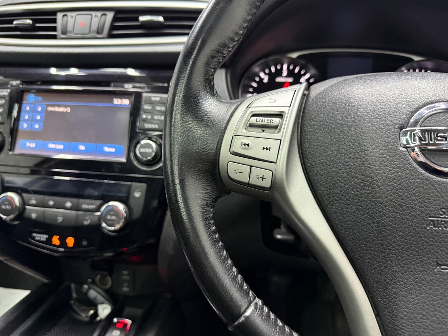 Used Nissan X-Trail for sale - 78057545: Photo 47