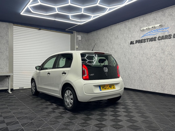Used Volkswagen up! 2013 for sale - 72926410: Photo 3
