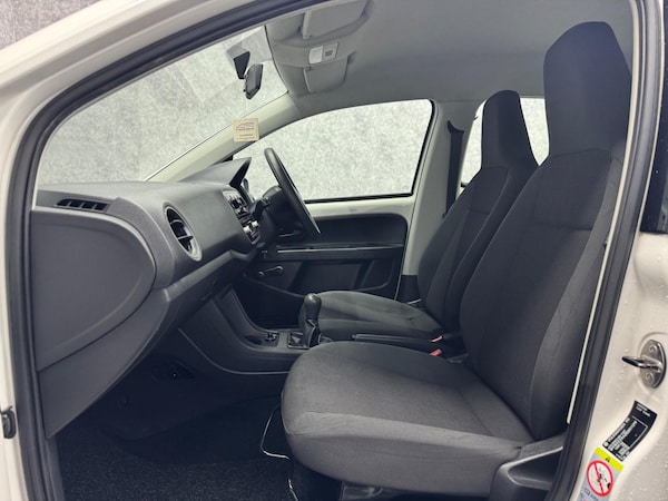 Used Volkswagen up! 2013 for sale - 72926410: Photo 6