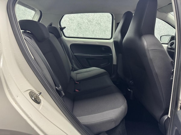 Used Volkswagen up! 2013 for sale - 72926410: Photo 7