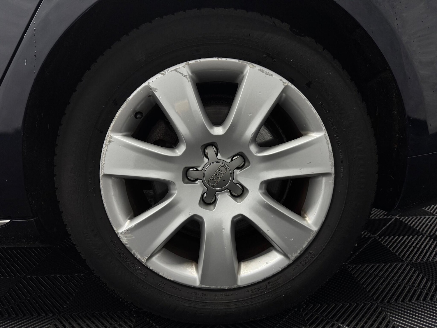 Used Audi A8 2013 for sale - 76398221: Photo 32