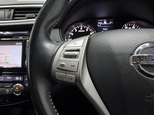 Used Nissan Qashqai 2015 for sale - 76032584: Photo 11