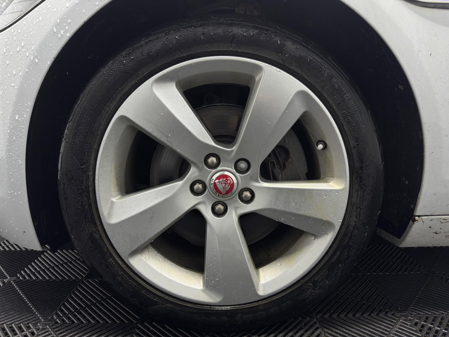 Used Jaguar XF 2017 for sale - 76446627: Photo 26