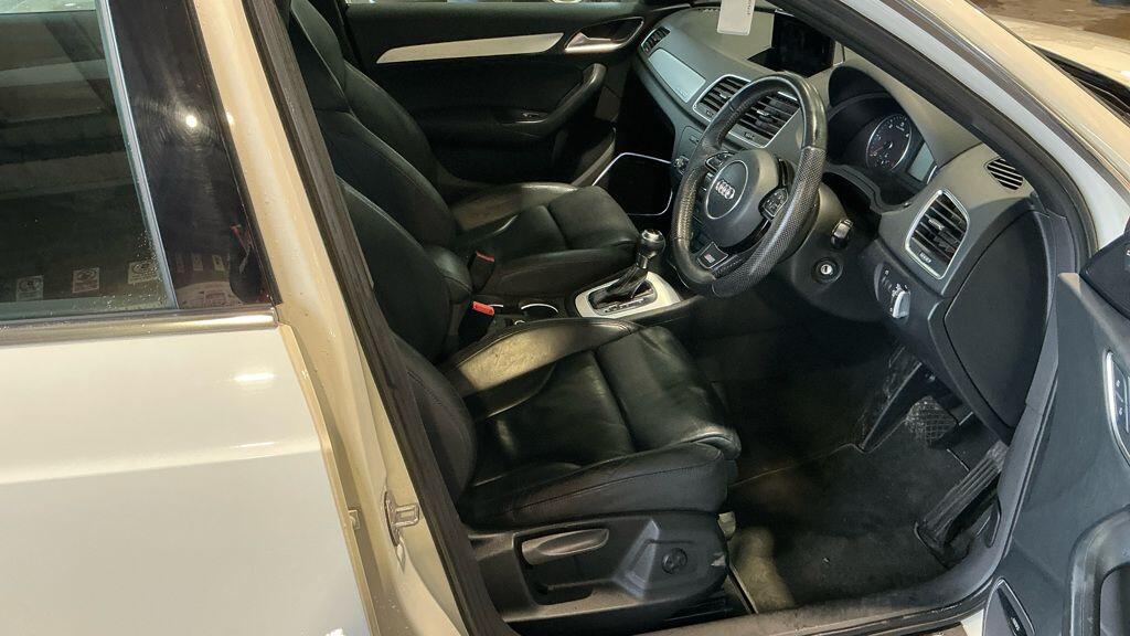 Used Audi Q3 2013 for sale - 77425094: Photo 2