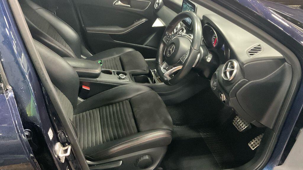 Used Mercedes-Benz A-Class 2017 for sale - 77478858: Photo 2