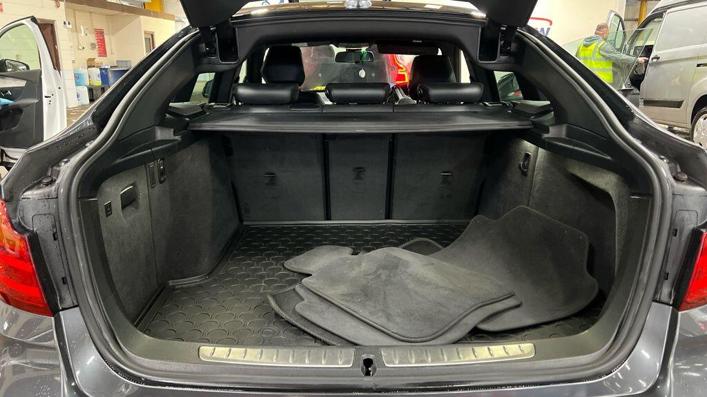 Used BMW 3 Series Gran Turismo 2016 for sale - 76433270: Photo 12