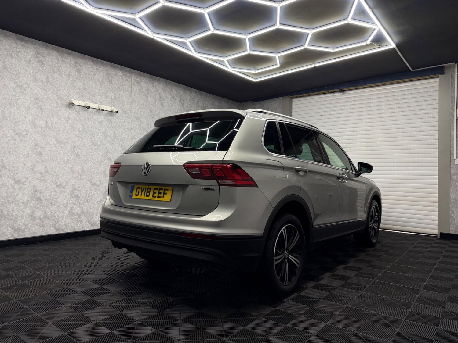 Used Volkswagen Tiguan for sale - 77377278: Photo 2