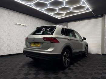 Used Volkswagen Tiguan 2018 for sale - 77377278: Photo