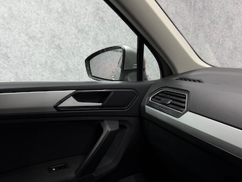 Used Volkswagen Tiguan 2018 for sale - 77377278: Photo