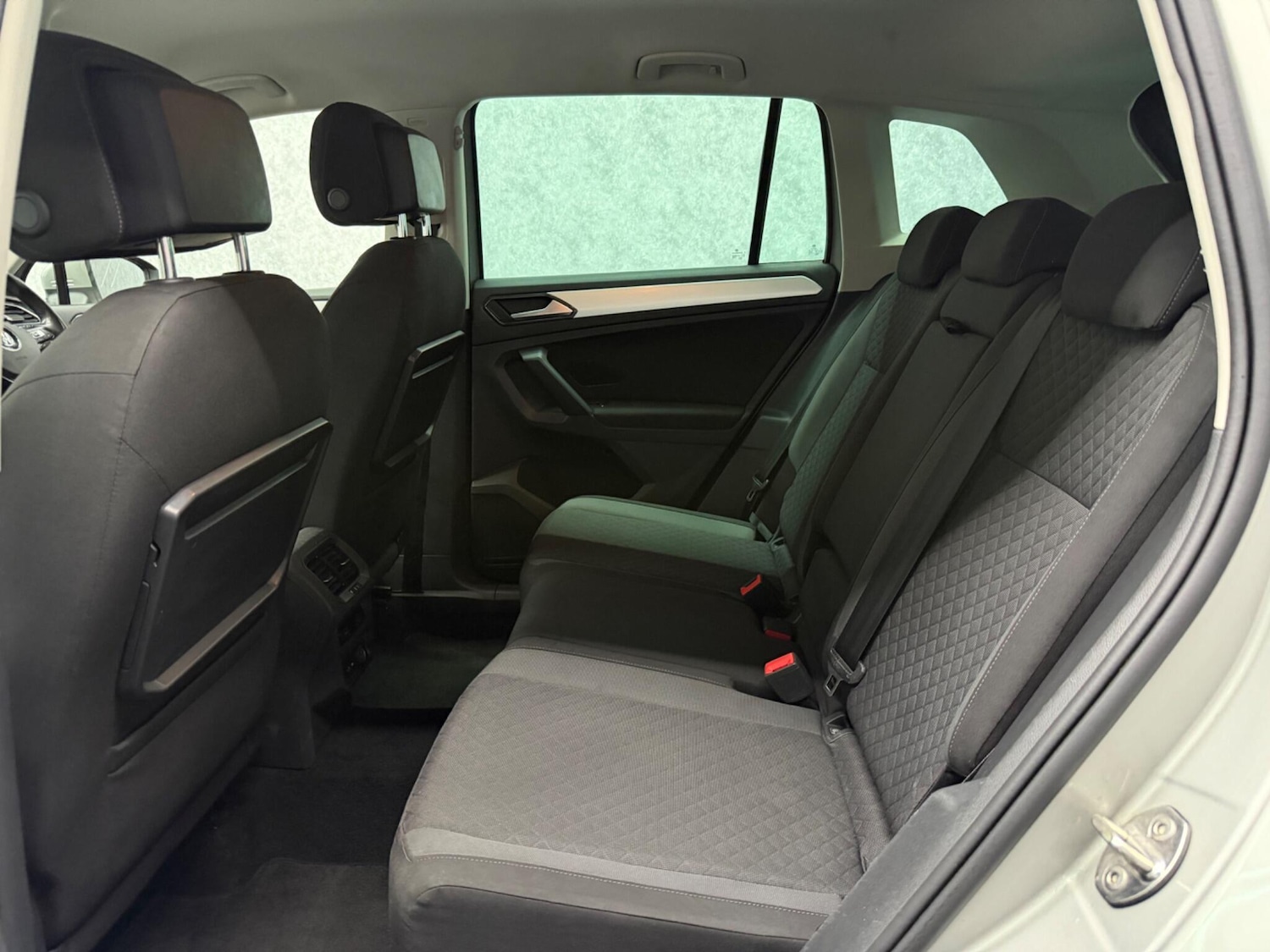 Used Volkswagen Tiguan for sale - 77377278: Photo 9