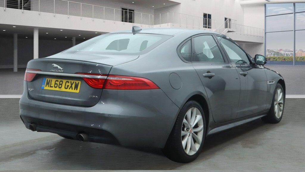 Used Jaguar XF 2018 for sale - 77574305: Photo 11