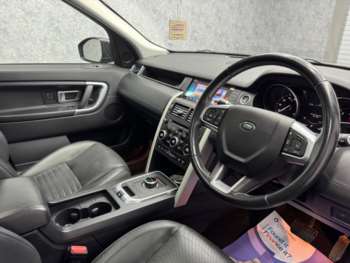 Used Land Rover Discovery Sport 2016 for sale - 74888671: Photo