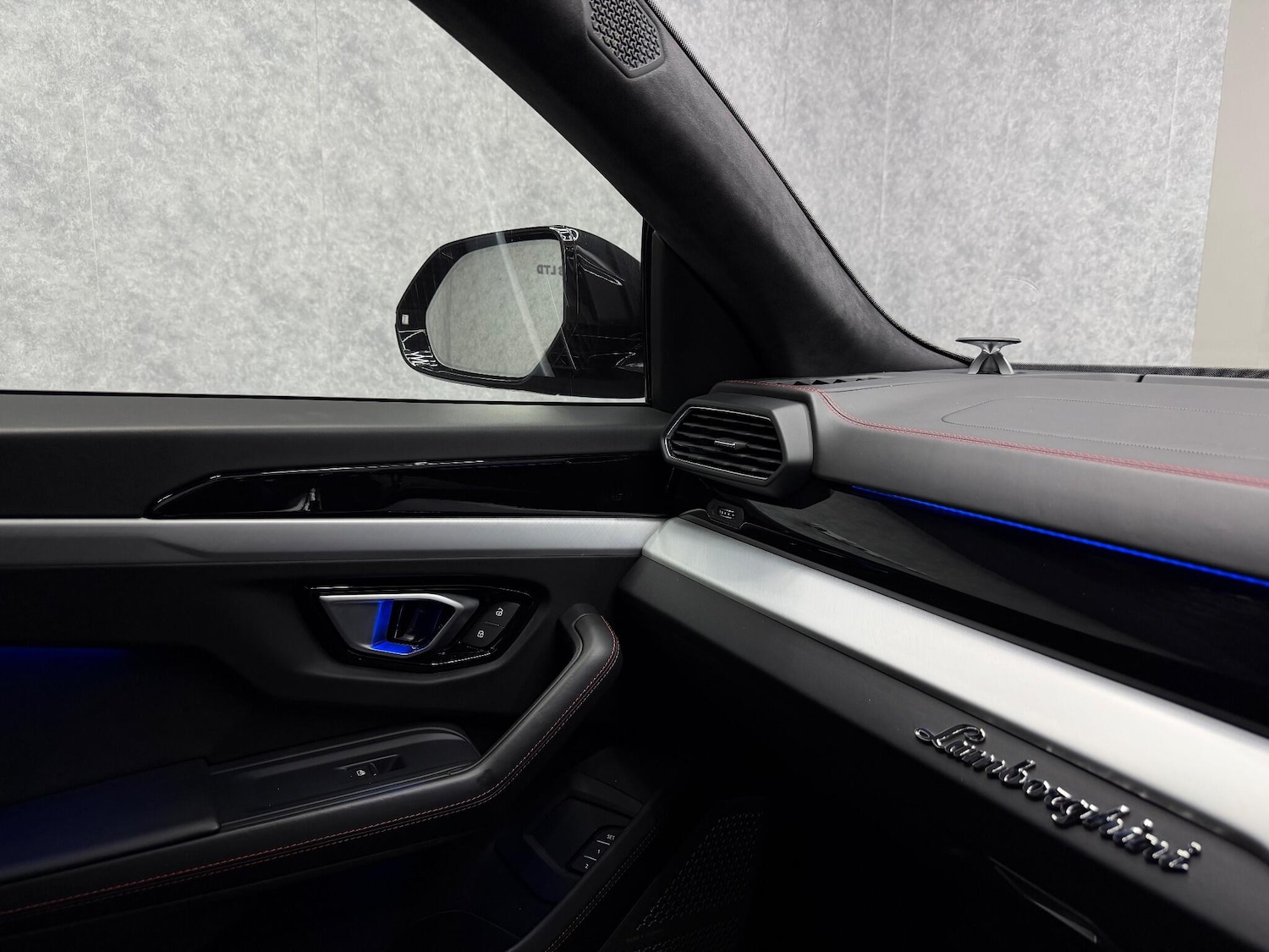 Used Lamborghini Urus for sale - 77882171: Photo 18