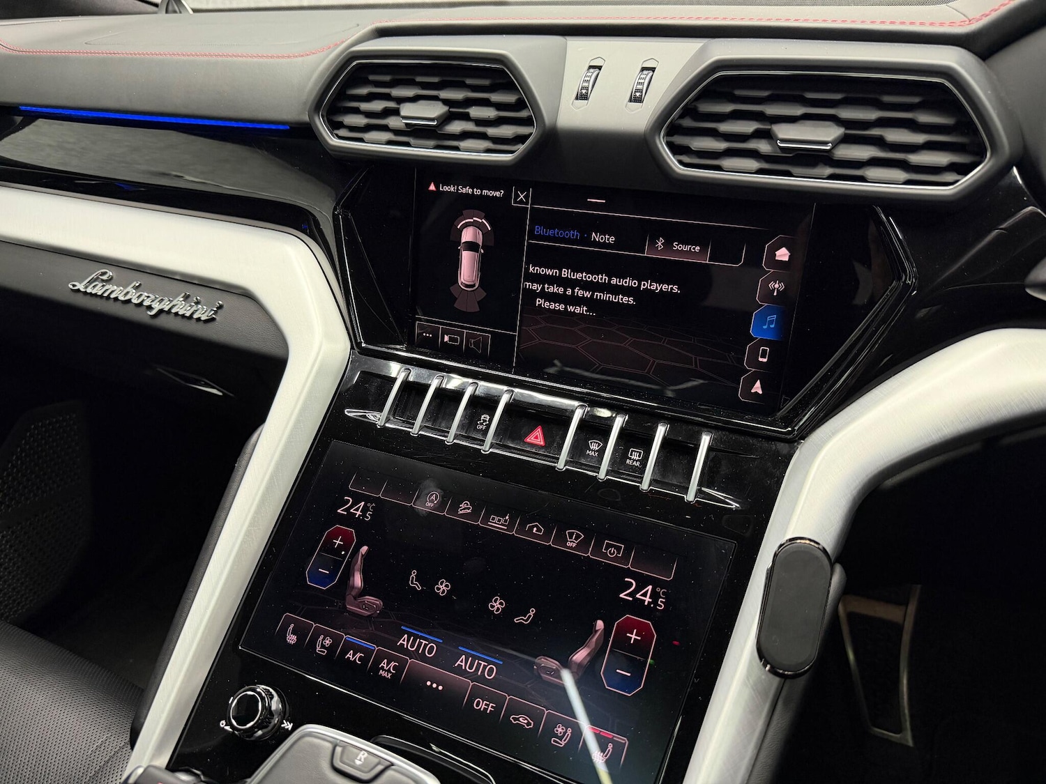 Used Lamborghini Urus for sale - 77882171: Photo 9