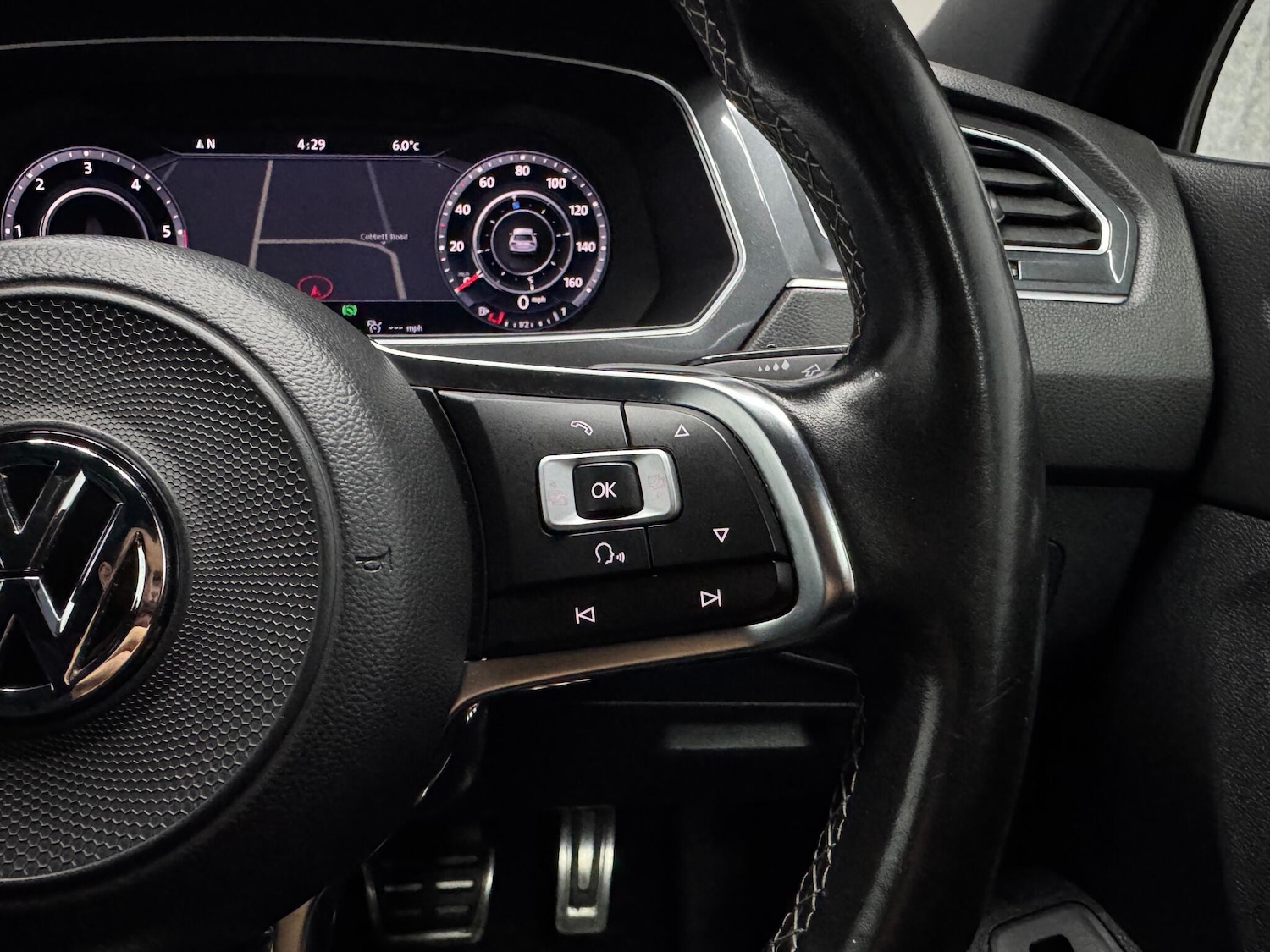 Used Volkswagen Tiguan 2016 for sale - 76606924: Photo 10