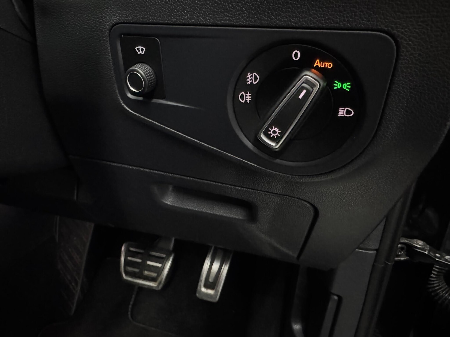 Used Volkswagen Tiguan 2016 for sale - 76606924: Photo 28