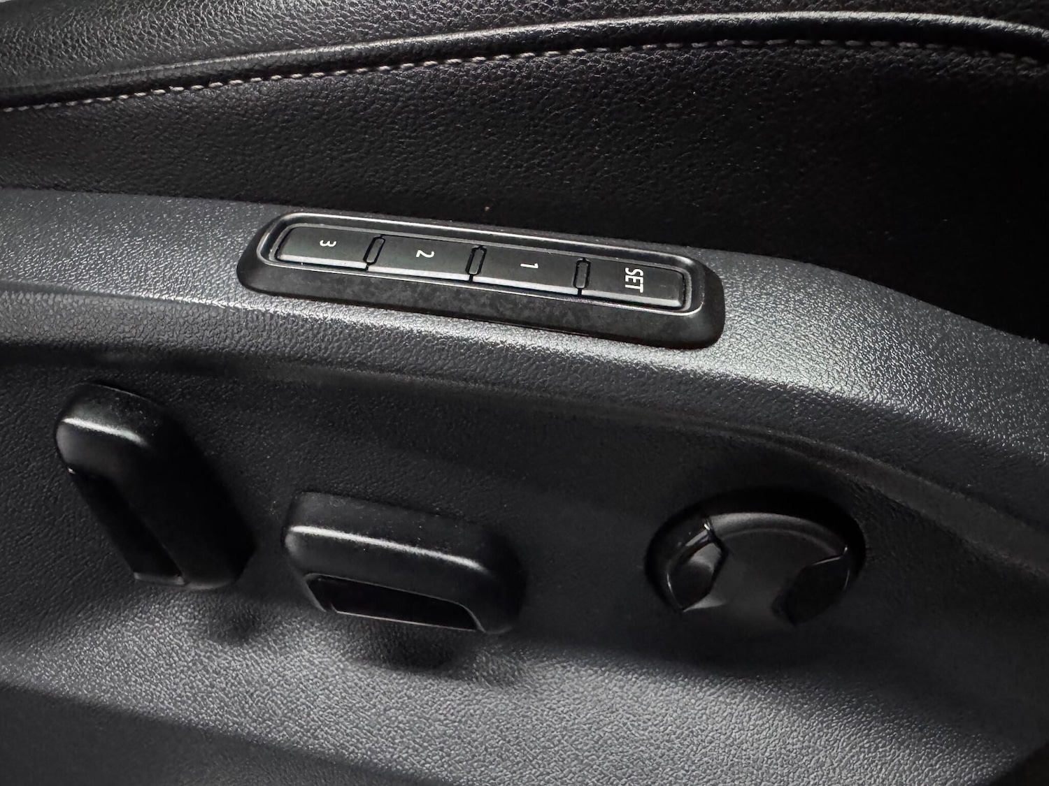 Used Volkswagen Tiguan 2016 for sale - 76606924: Photo 29