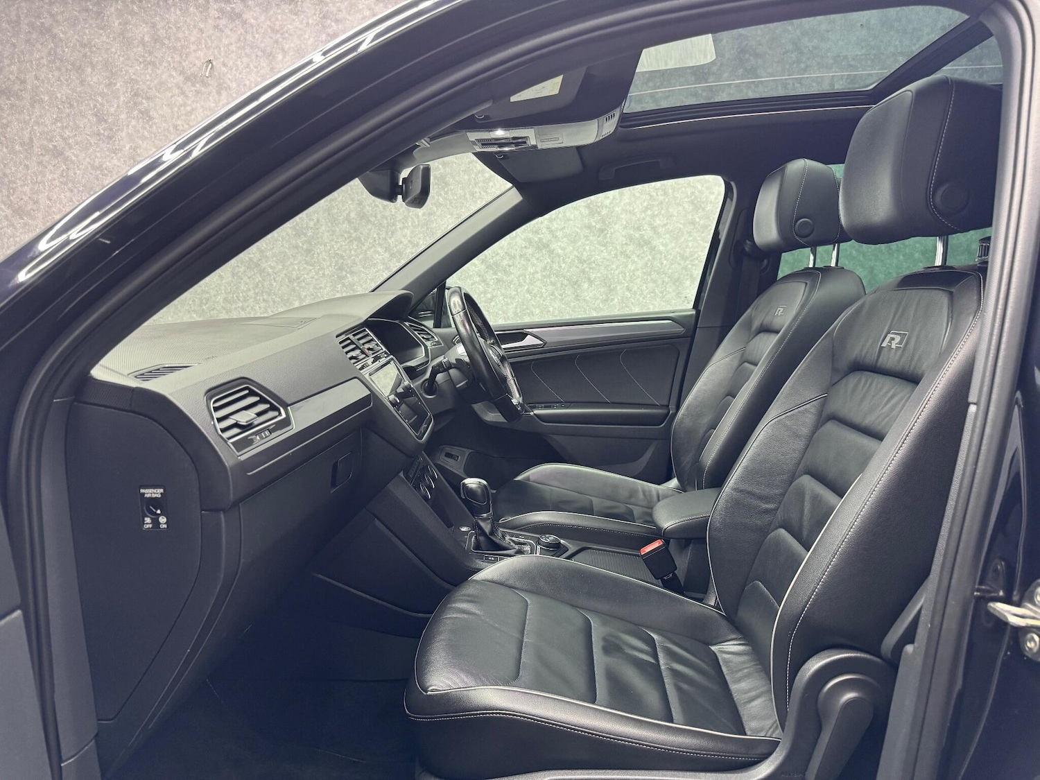 Used Volkswagen Tiguan 2016 for sale - 76606924: Photo 3