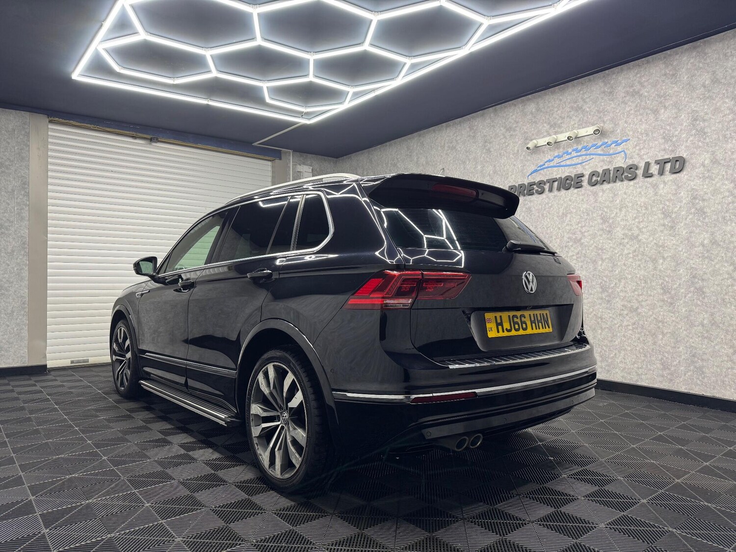 Used Volkswagen Tiguan 2016 for sale - 76606924: Photo 35