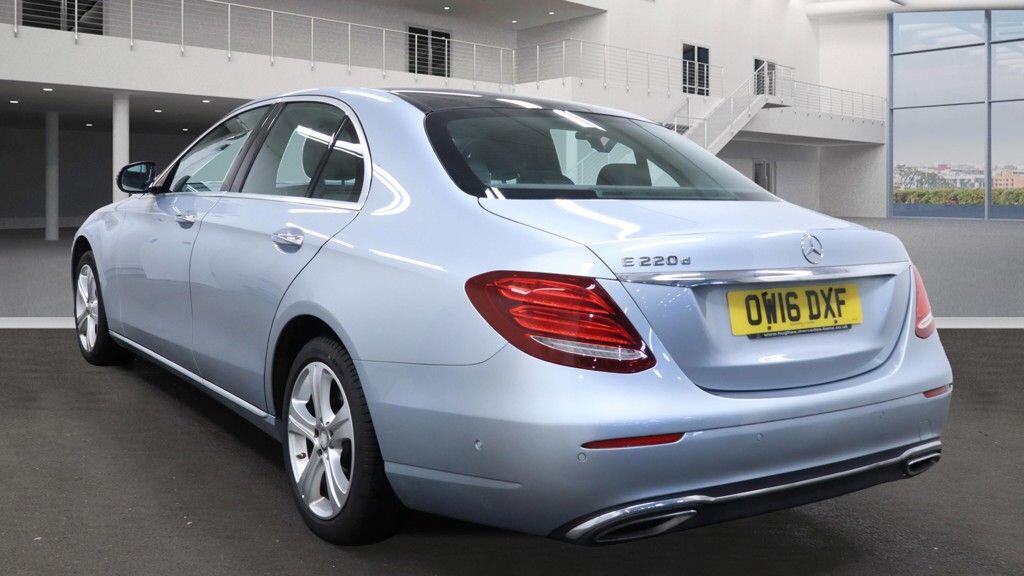 Used Mercedes-Benz E Class 2016 for sale - 76633342: Photo 8