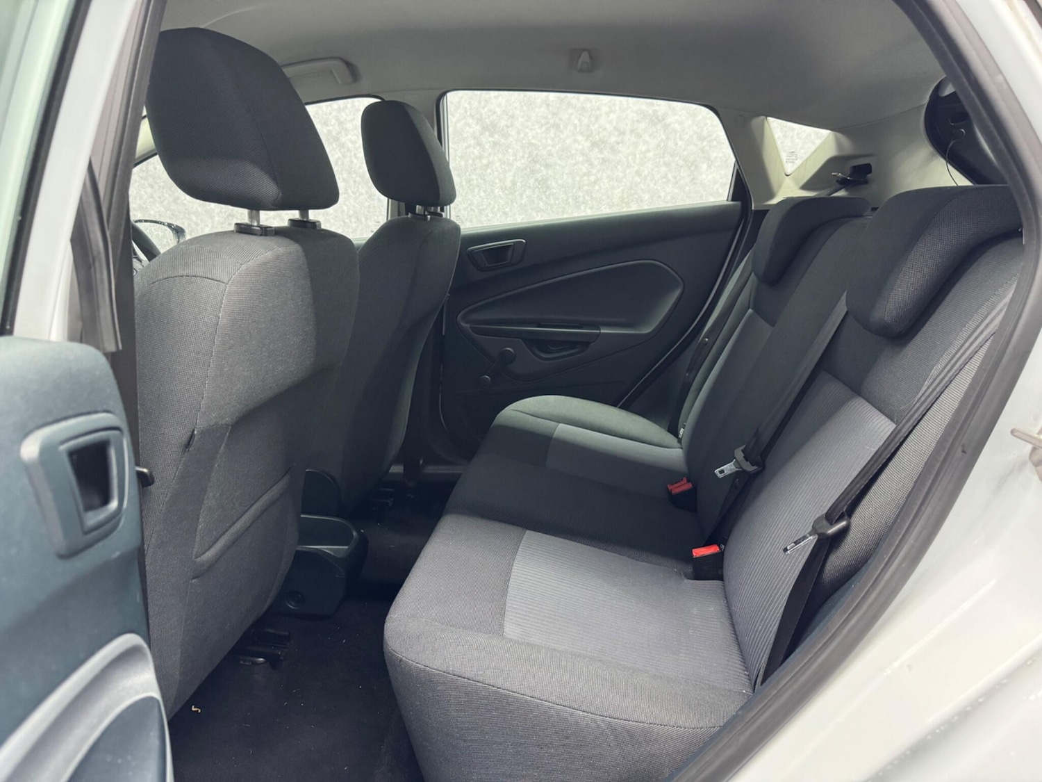 Used Ford Fiesta 2011 for sale - 75809397: Photo 24