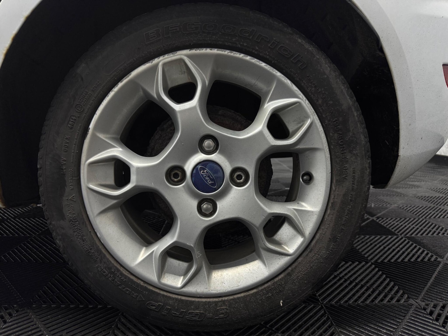 Used Ford Fiesta 2011 for sale - 75809397: Photo 29