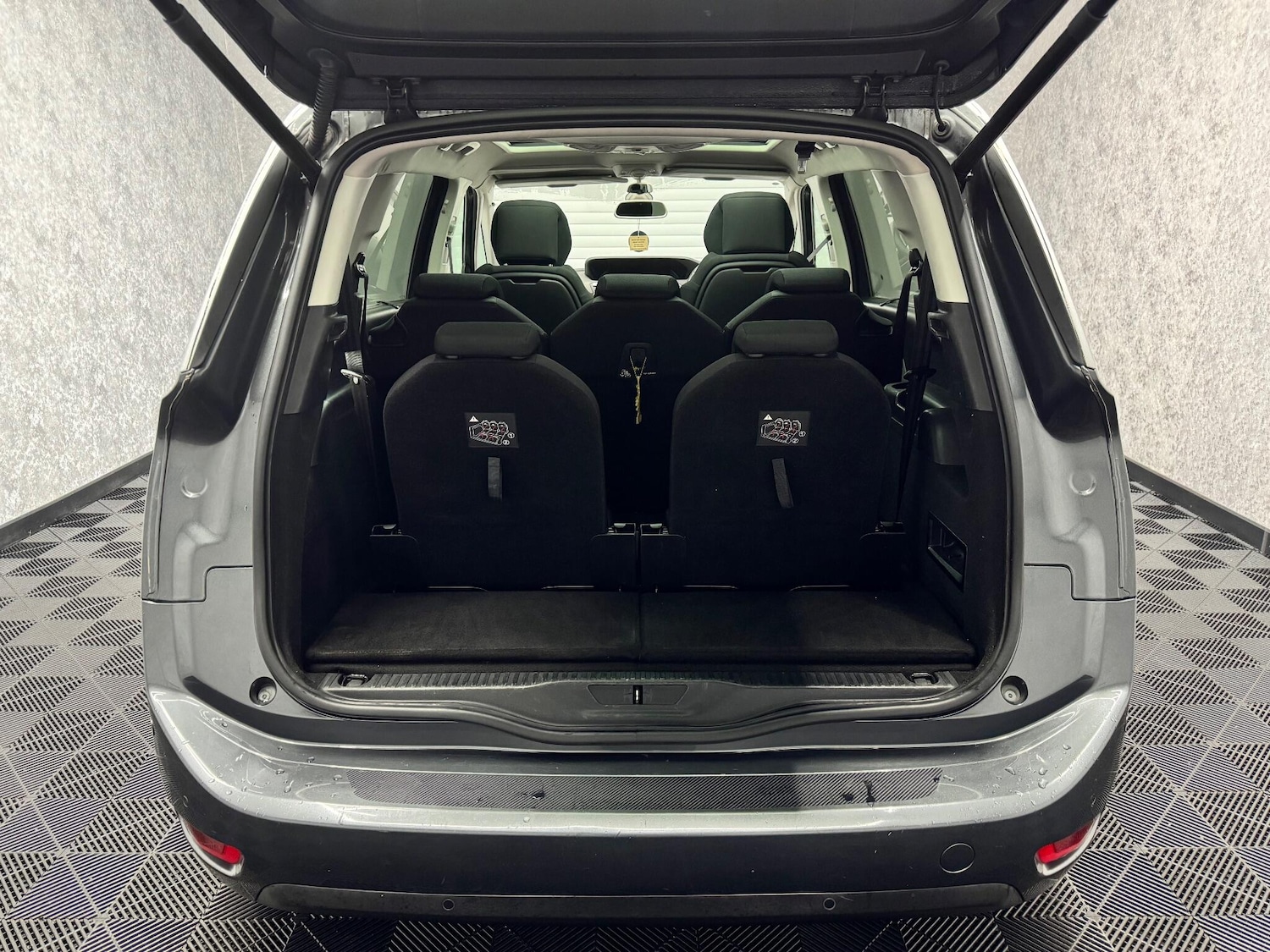 Used Citroen C4 Grand Picasso 2017 for sale - 76646277: Photo 28