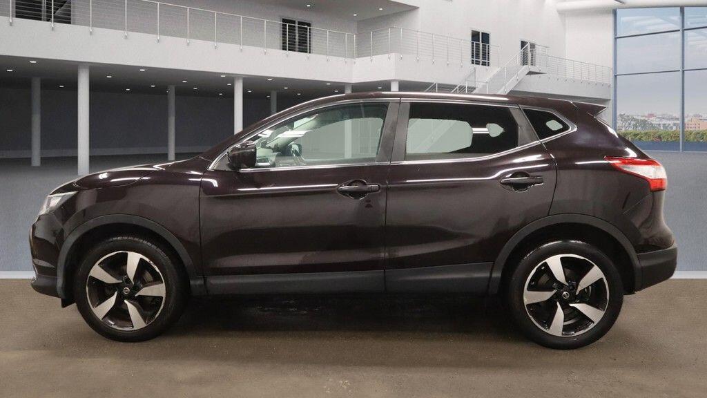 Used Nissan Qashqai 2016 for sale - 77598736: Photo 9