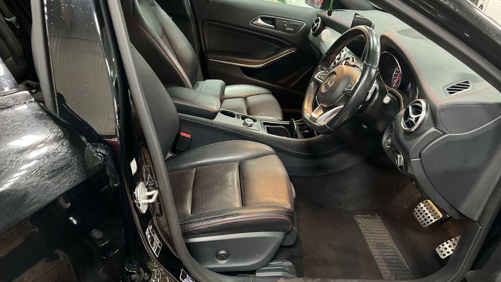 Used Mercedes-Benz GLA 2017 for sale - 77387381: Photo 2