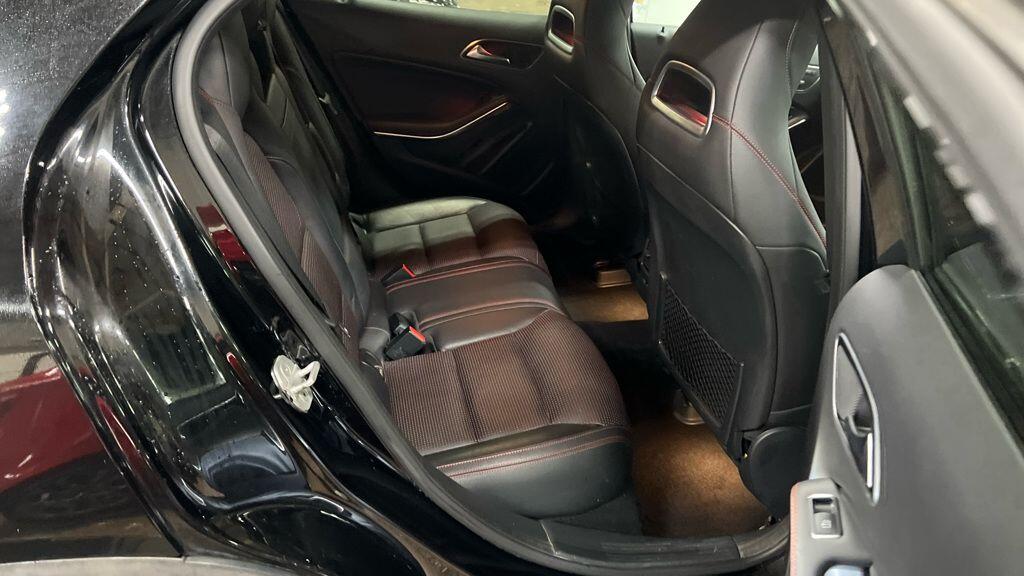 Used Mercedes-Benz GLA 2017 for sale - 77387381: Photo 4