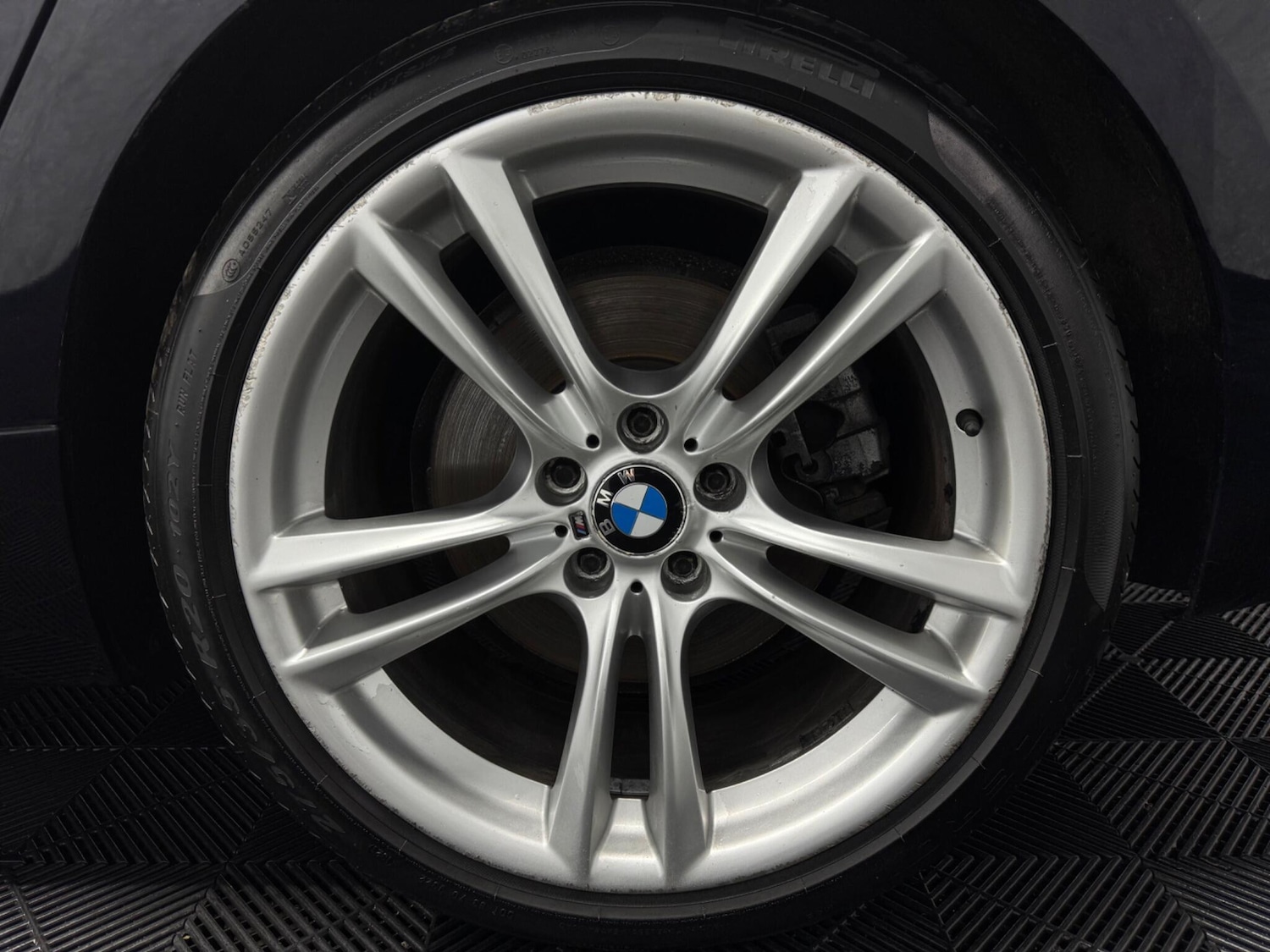 Used BMW 5 Series Gran Turismo 2013 for sale - 76832693: Photo 17