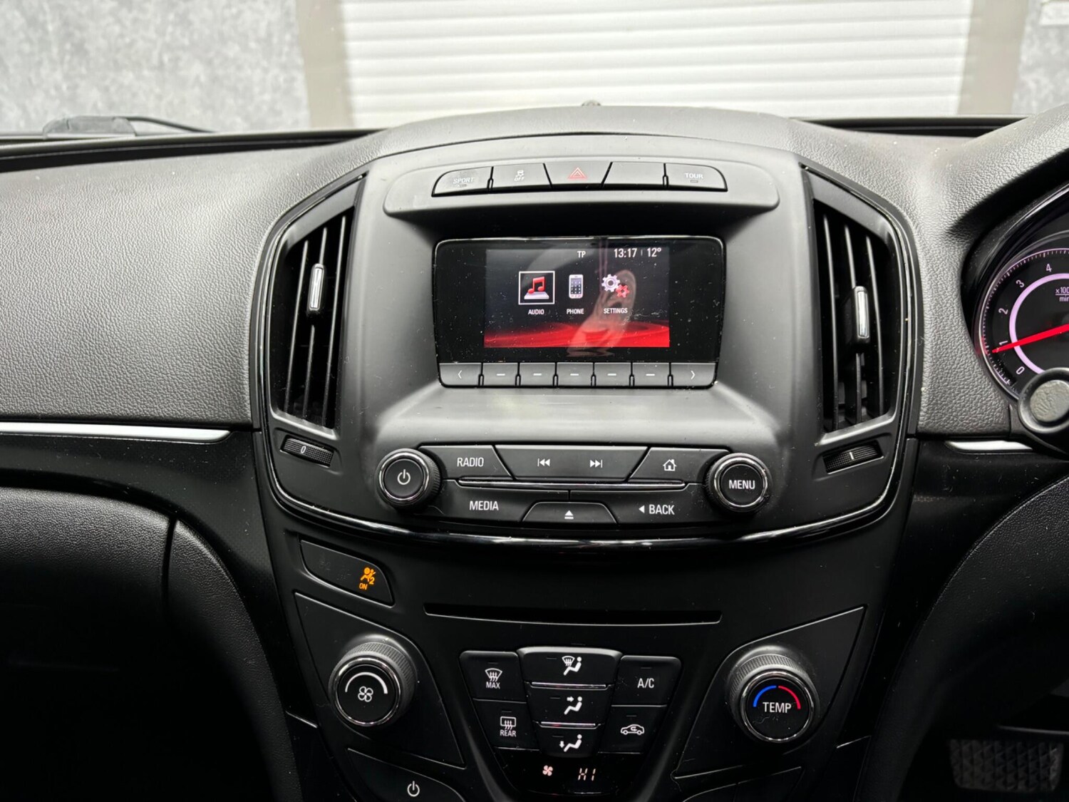 Used Vauxhall Insignia for sale - 78057601: Photo 6