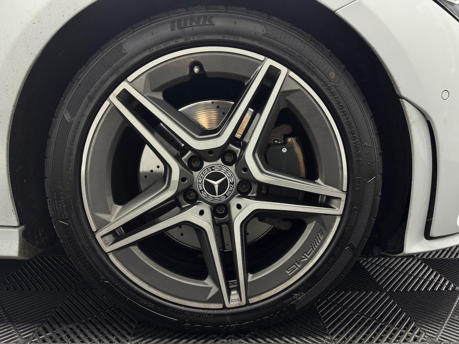 Used Mercedes-Benz CLA for sale - 76735290: Photo 33