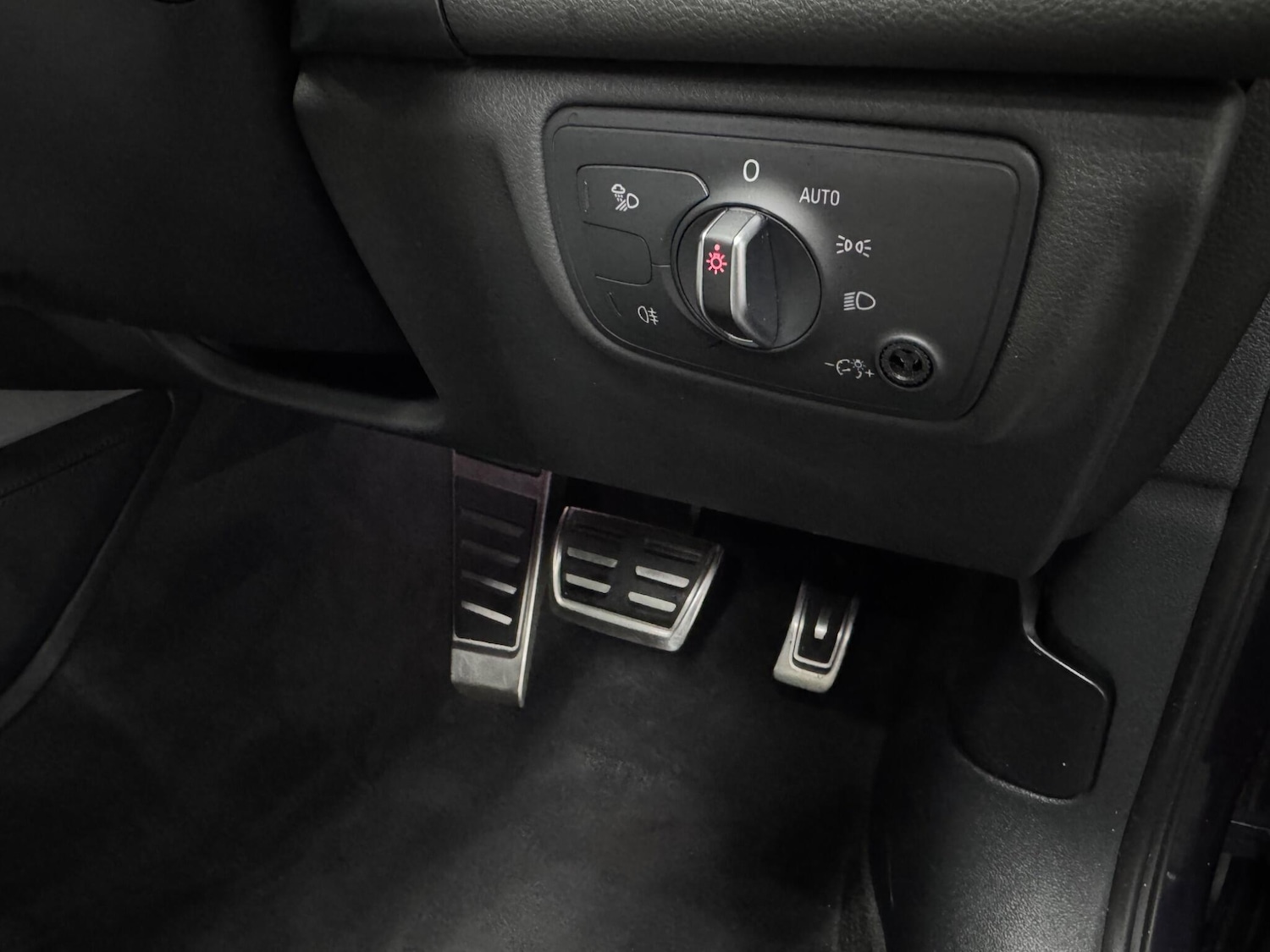 Vehicle 26