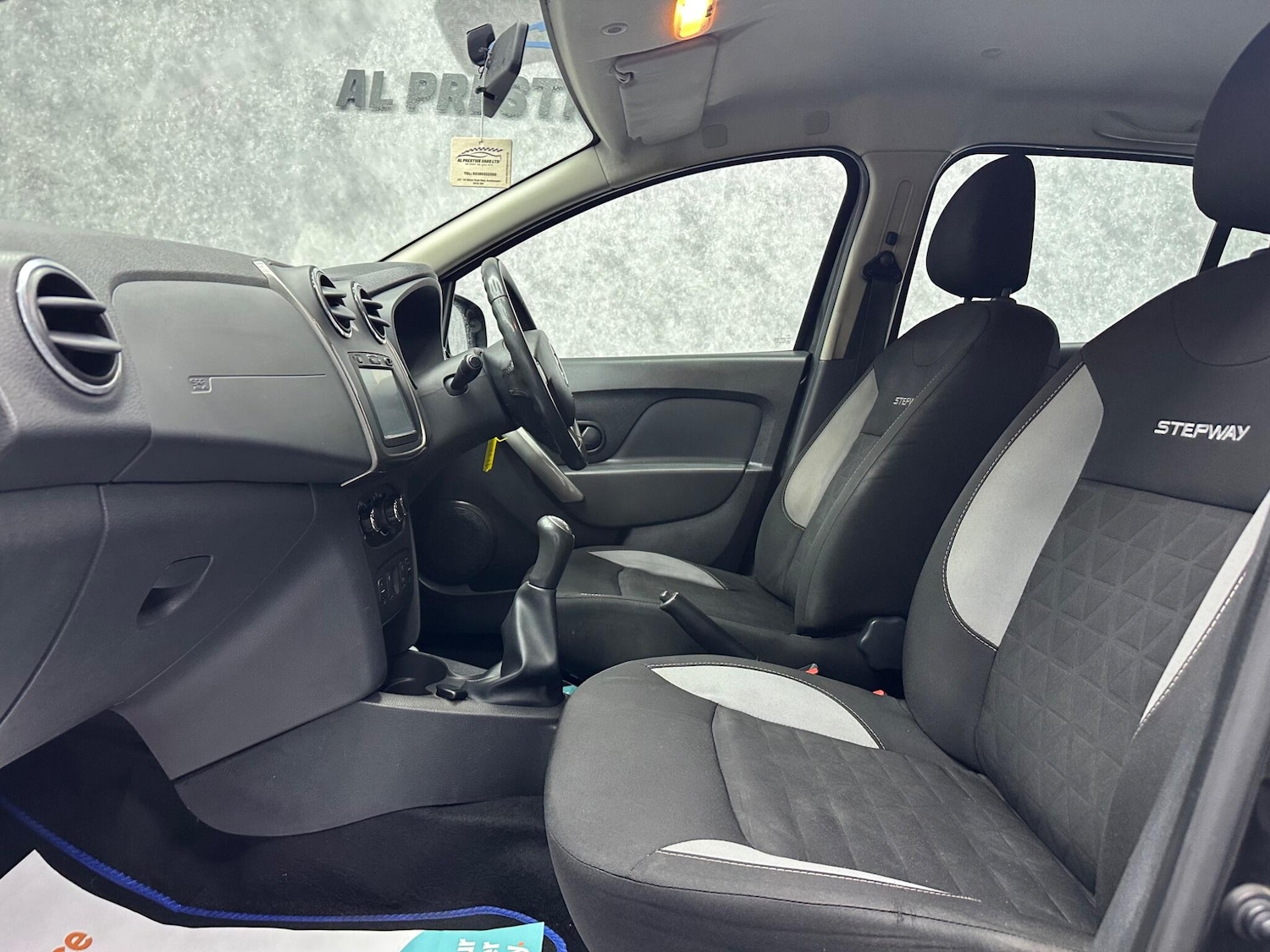 Used Dacia Sandero Stepway 2014 for sale - 78058623: Photo 8