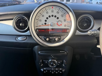 Used MINI Hatch 2010 for sale - 78361532: Photo