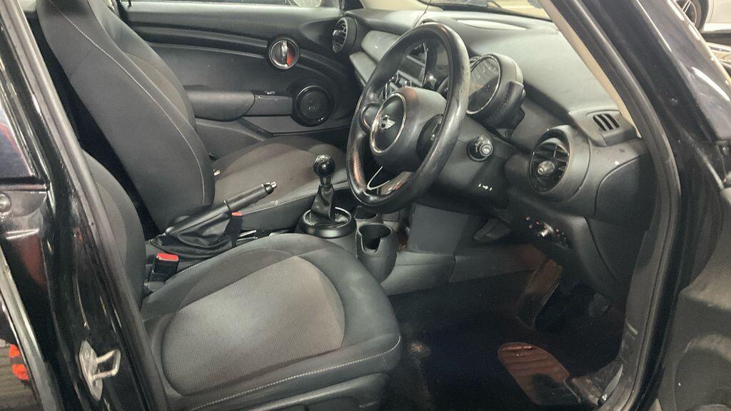 Used MINI Hatch 2015 for sale - 77050246: Photo 2