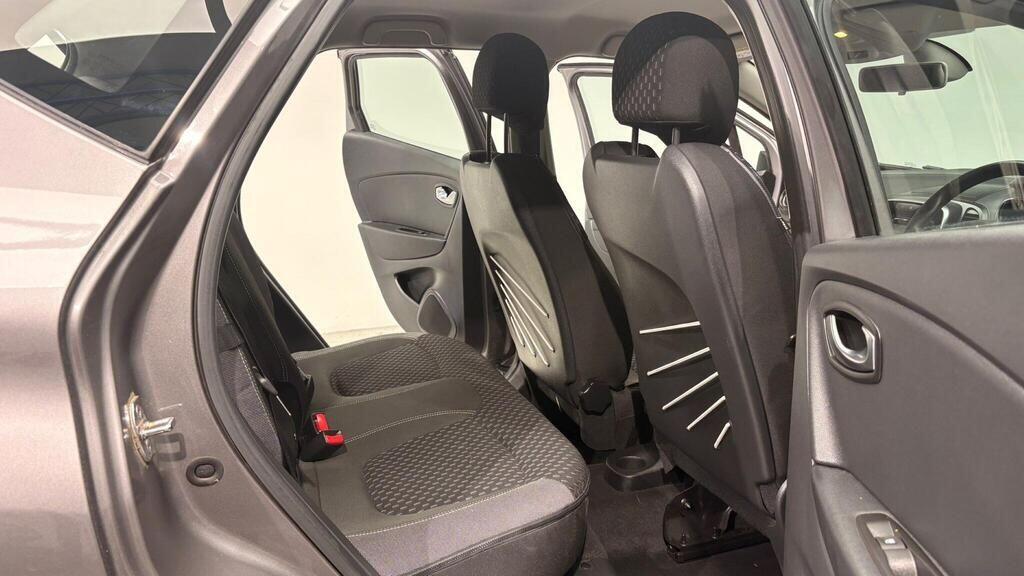 Used Renault Captur for sale - 77633458: Photo 12