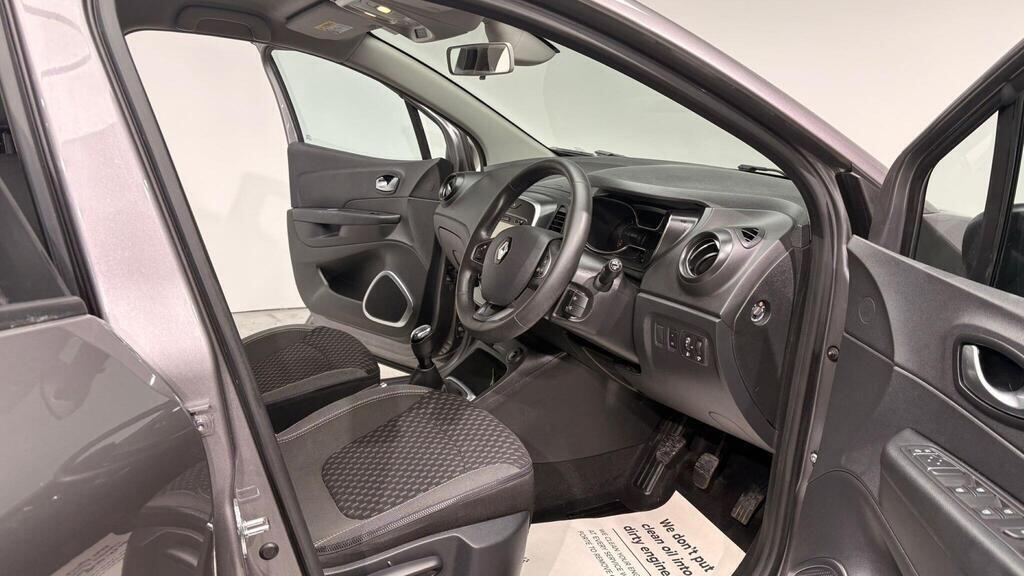 Used Renault Captur for sale - 77633458: Photo 9